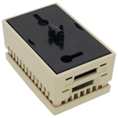 Main product image of Reverse Acting Pneumatic Thermostat (59 F to 90 F), TP973B2132