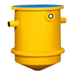 Trapzilla Solids Separator, 6" Inlet/Outlet, 95 Gallon Capacity (150 GPM) 