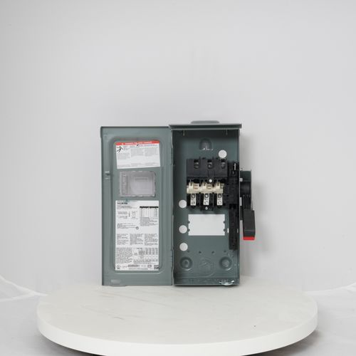 Main product image of VisiPacT 30A Non-Fused Heavy Duty Safety Switch, 3 Pole, NEMA 3R Enclosure w/ Viewing Window (600VAC)