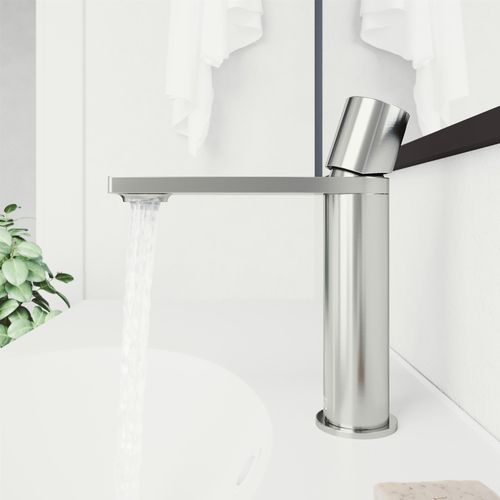 Main product image of Halsey Single Handle Bathroom Faucet (Brushed Nickel), VG01045BN