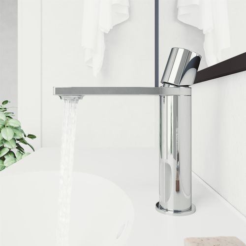 Main product image of Halsey Single Handle Bathroom Faucet (Chrome), VG01045CH