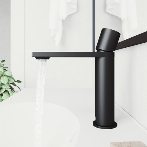 Main product image of Halsey Single Handle Bathroom Faucet (Matte Black), VG01045MB