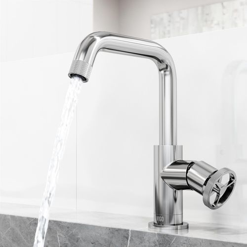 Main product image of Cass Single Handle Bathroom Faucet, Side-Mounted Handle (Chrome), VG01047CH
