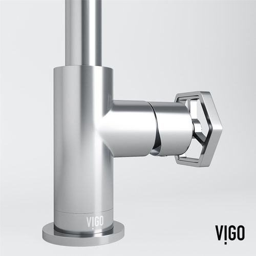 Main product image of Ruxton Single Handle Bathroom Faucet, Side-Mounted Handle (Chrome), VG01051CH
