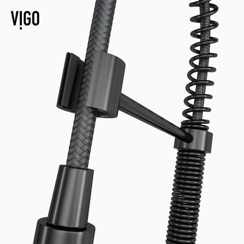 Main product image of Edison Single Handle Pull-Down Sprayer Kitchen Faucet (Graphite Black), VG02001GB