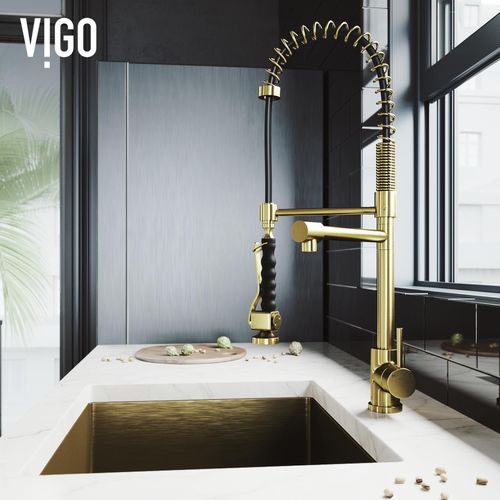 Main product image of Zurich Single Handle Pull-Down Sprayer Kitchen Faucet (Matte Brushed Gold), VG02007MG