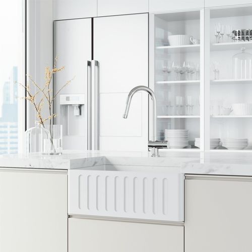 Main product image of Gramercy Single Handle Pull-Down Sprayer Kitchen Faucet w/ Touchless Sensor (Chrome), VG02008CHS