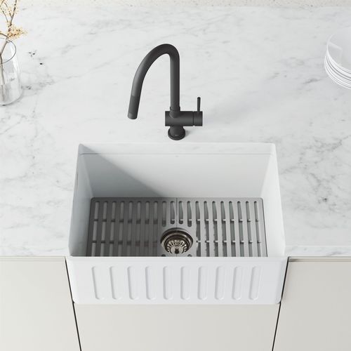 Main product image of Gramercy Single Handle Pull-Down Sprayer Kitchen Faucet w/ Touchless Sensor (Matte Black), VG02008MBS