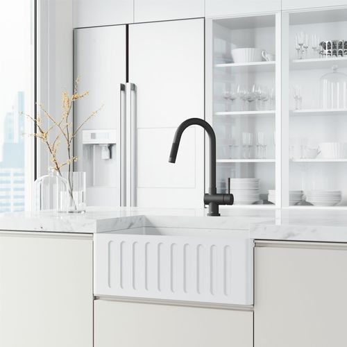 Main product image of Gramercy Single Handle Pull-Down Sprayer Kitchen Faucet w/ Touchless Sensor (Matte Black), VG02008MBS
