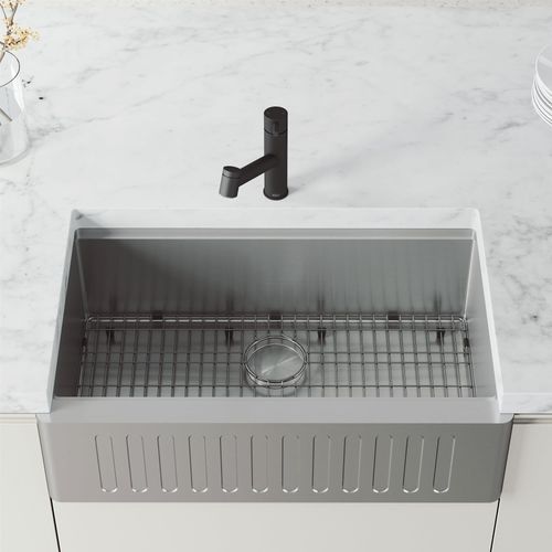 Main product image of Branson Pull-Out Spray Kitchen Faucet (Matte Black), VG02021MB