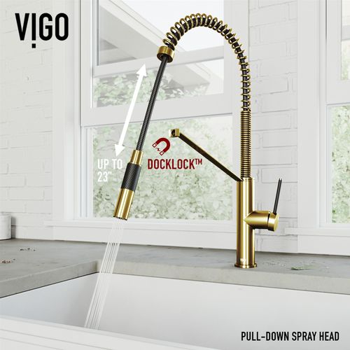 Main product image of Livingston Single Handle Pull-Down Sprayer Kitchen Faucet (Matte Brushed Gold), VG02027MG