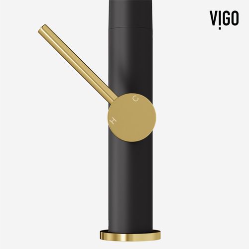 Main product image of Greenwich Single Handle Pull-Down Sprayer Kitchen Faucet (Matte Black/Matte Brushed Gold), VG02029MBMGB
