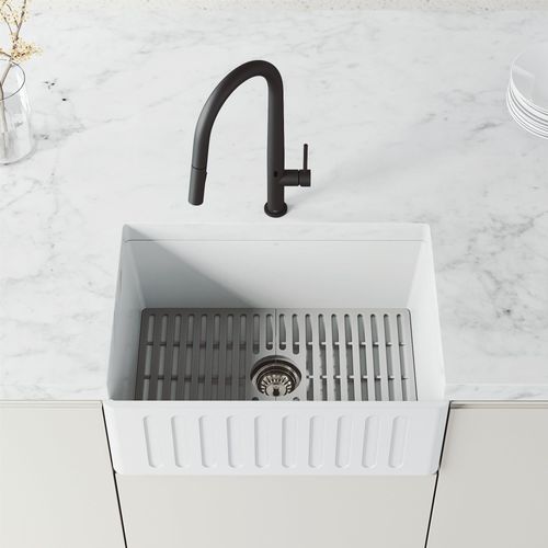 Main product image of Greenwich Single Handle Pull-Down Sprayer Kitchen Faucet w/ Touchless Sensor (Matte Black), VG02029MBS