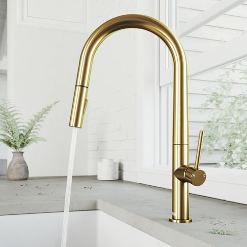 Main product image of Greenwich Single Handle Pull-Down Sprayer Kitchen Faucet (Matte Brushed Gold), VG02029MG