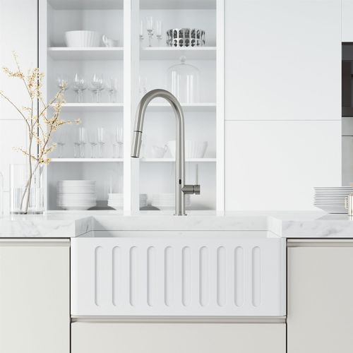 Main product image of Greenwich Single Handle Pull-Down Sprayer Kitchen Faucet w/ Touchless Sensor (Stainless Steel), VG02029STS