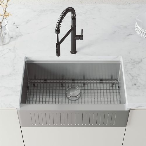 Main product image of Edison Pro Single Handle Pull-Down Kitchen Faucet (Matte Black), VG02052MB