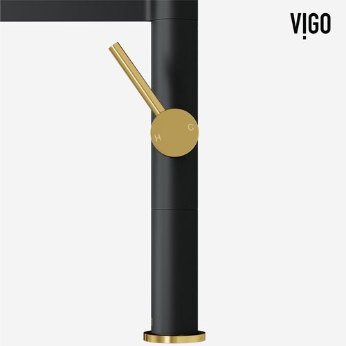 Main product image of Edison Pro Single Handle Pull-Down Kitchen Faucet (Matte Gold/Matte Black), VG02052MGMB