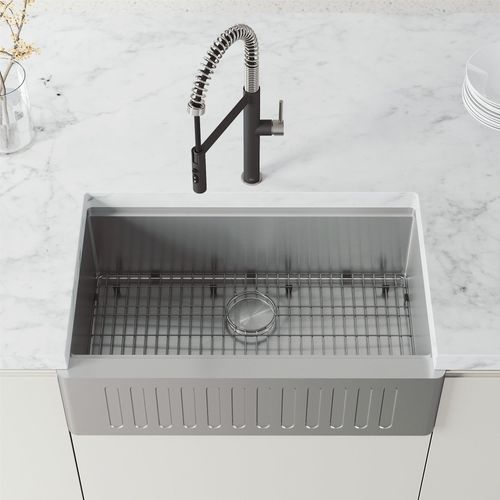 Main product image of Edison Pro Single Handle Pull-Down Kitchen Faucet (Stainless Steel/Matte Black), VG02052STMB