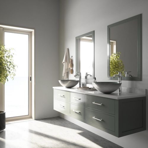 Main product image of Giovanni Glass 17" x 17" x 6" Round Vessel Bathroom Sink (Artistic Silver)