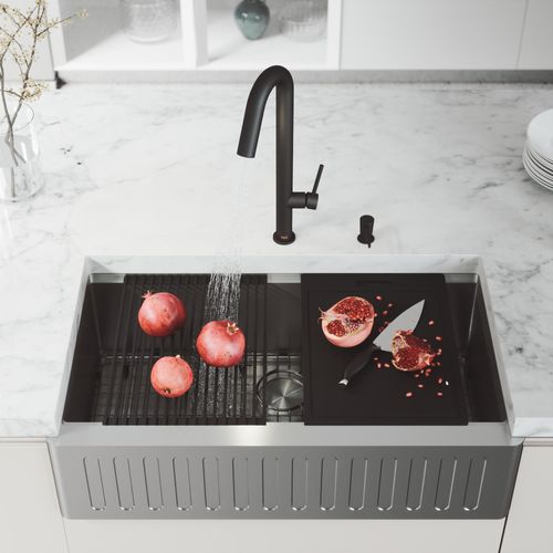 Main product image of Handmade Stainless Steel 36" x 21" x 10" Single Bowl Farmhouse Sink Workstation w/ Accessories