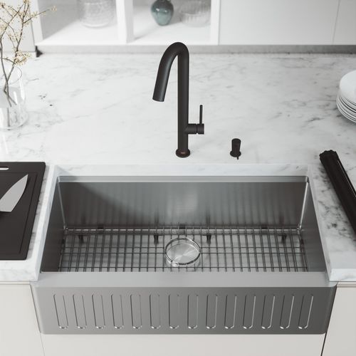 Main product image of Handmade Stainless Steel 36" x 21" x 10" Single Bowl Farmhouse Sink Workstation w/ Accessories