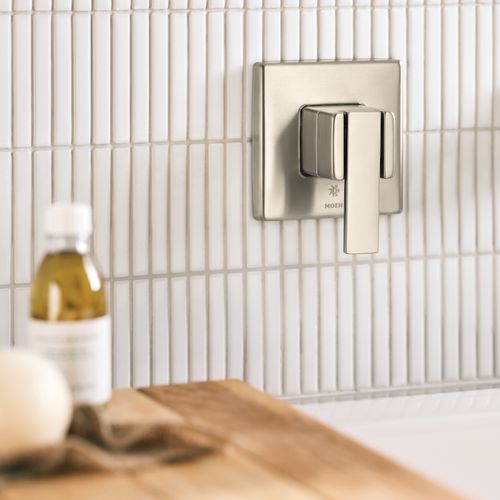 Main product image of 90 Degree Brushed Nickel 1-Handle Non Diverter Wall Mount Tub Filler, WTS911BN (Brushed Nickel)